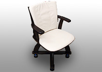 荷重がかかる事で固定されます